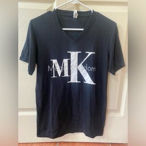 Disney Magic Kingdom Shirt Size Small